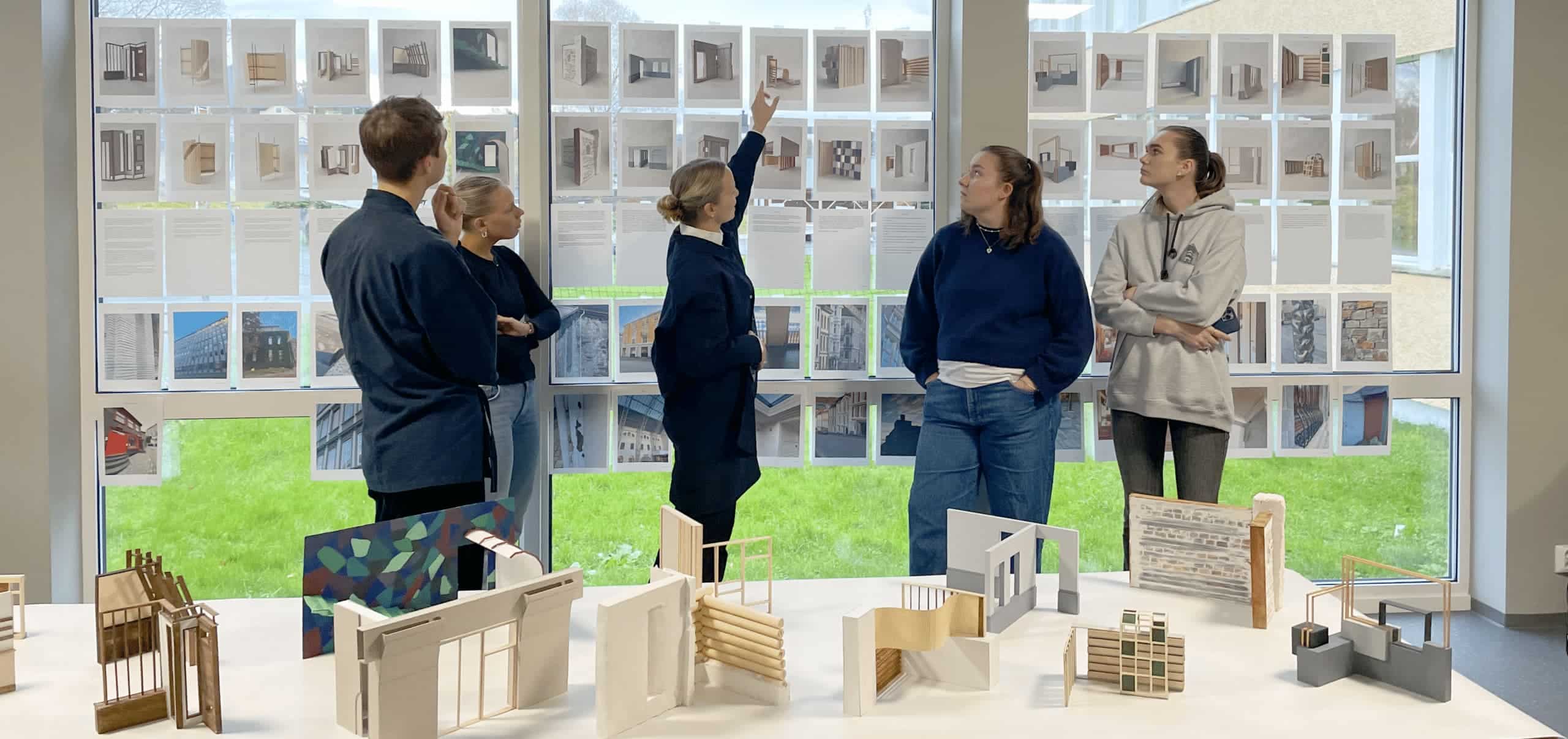 Elever som snakker om arkitekturlinjen på åsane folkehøyskole
