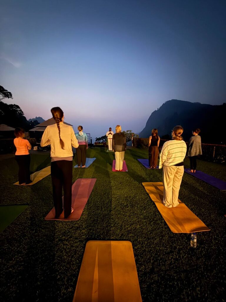 Yoga2 - Åsane Folkehøgskole